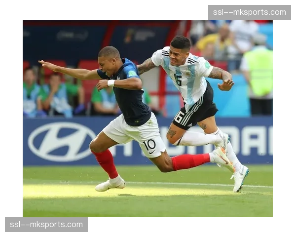 意甲裁判委员会发布新指引，明确对战术犯规的判罚尺度